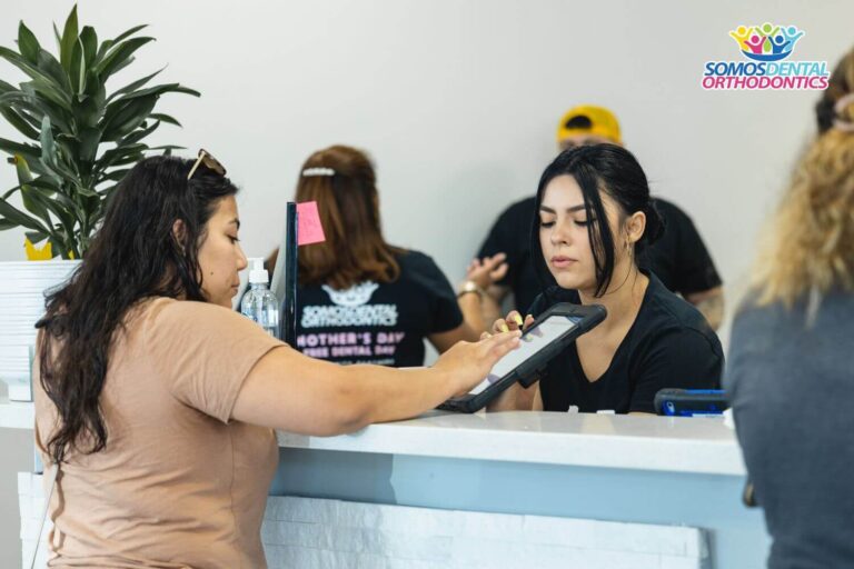 Moms getting free dental care on motherys day on Phoenix and Dallas 03
