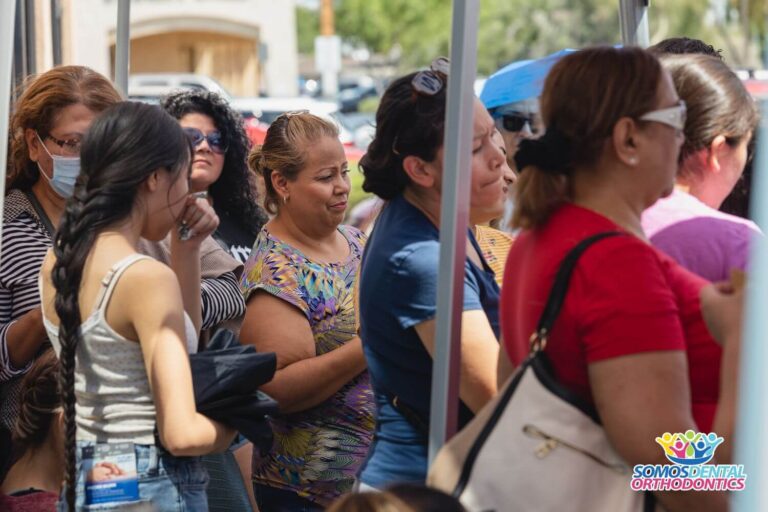 Moms getting free dental care on motherys day on Phoenix and Dallas 06