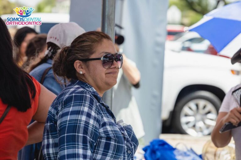 Moms getting free dental care on motherys day on Phoenix and Dallas 08